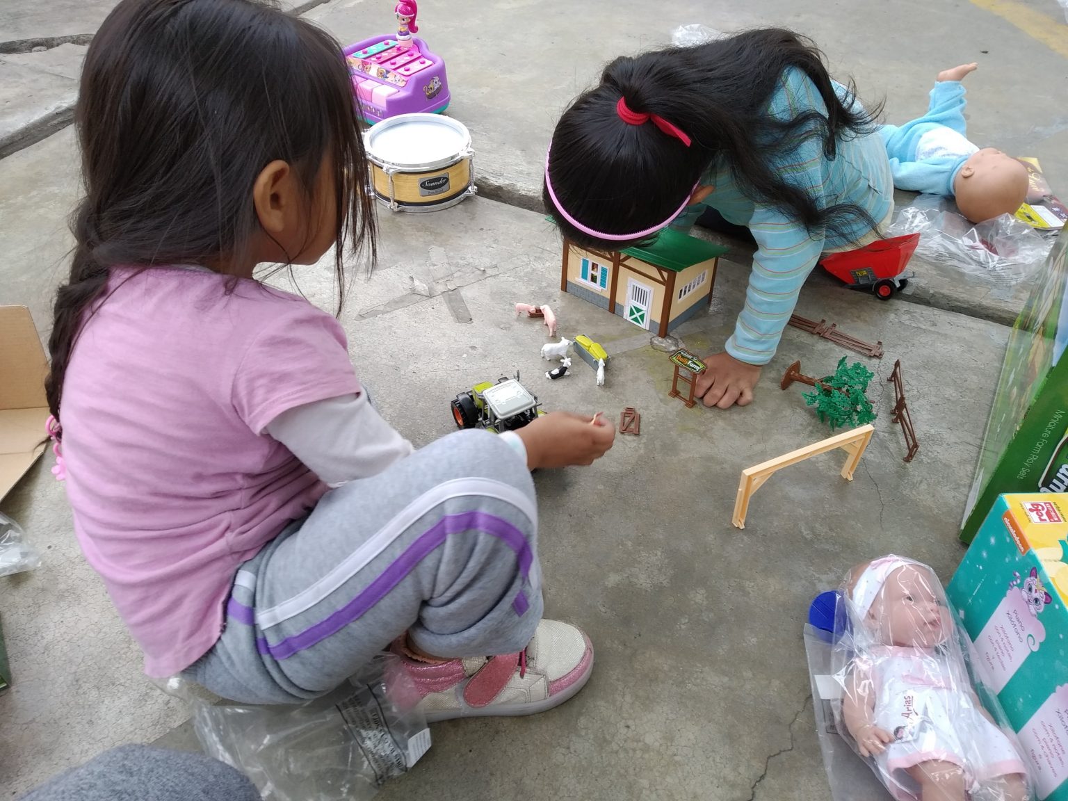 Fundación Educación y Desarrollo ludoteca barboncito